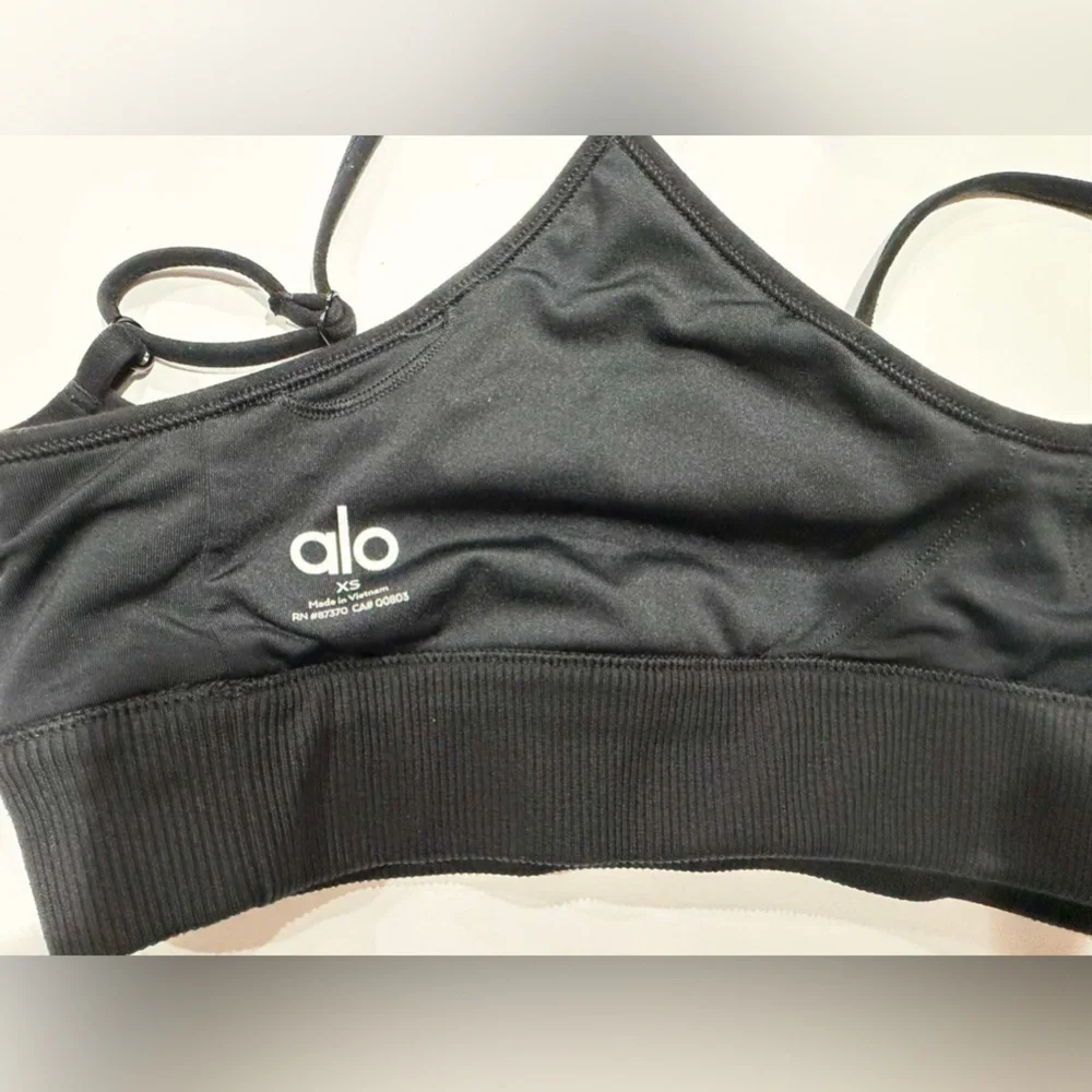 Alo Women's Black Bralette / Sports Bra size XS
